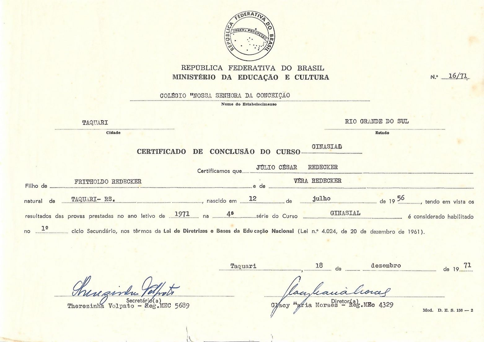 5bb528c354131-certificado-de-conclusao-do-ginasial-1971.jpg